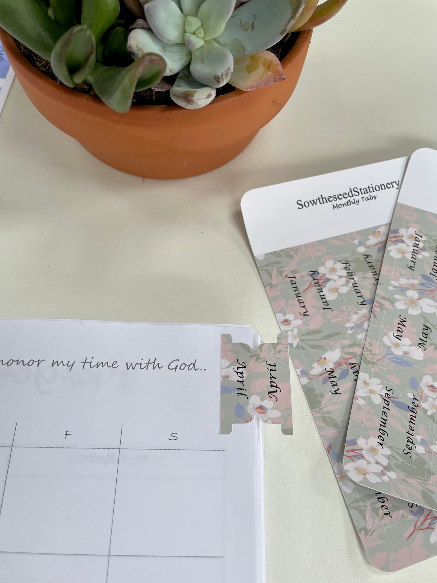 Floral Green Planner Tabs – Elegant & Inspirational Organization for Your Planner
